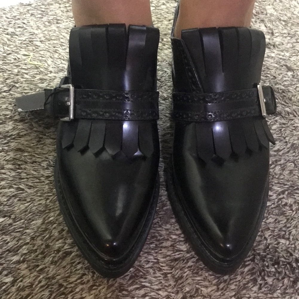 ZARA BLACK OXFORD LOAFERS